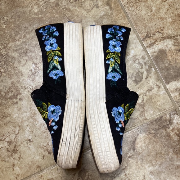 KEDS X RIFLE PAPER CO Triple Decker Slip-On Sneakers in Black Blue Size 7.5 - Picture 4 of 4